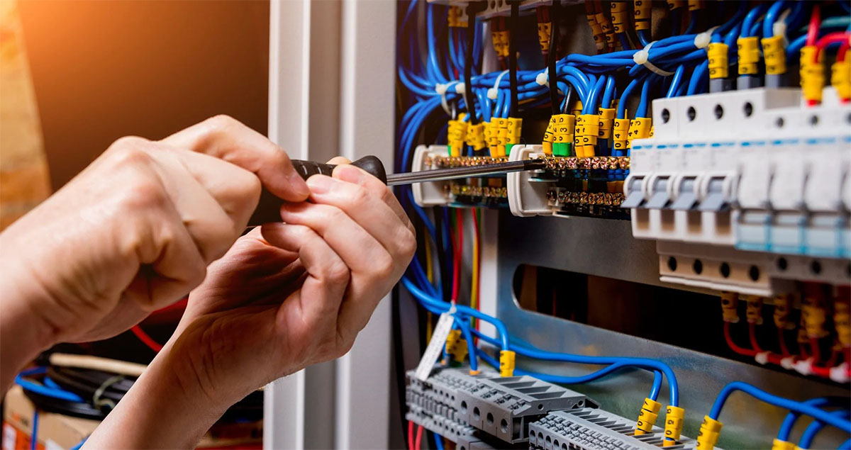 Elektrik ve Aydınlatma Hizmetleri
